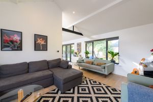 Sitting Room- click for photo gallery